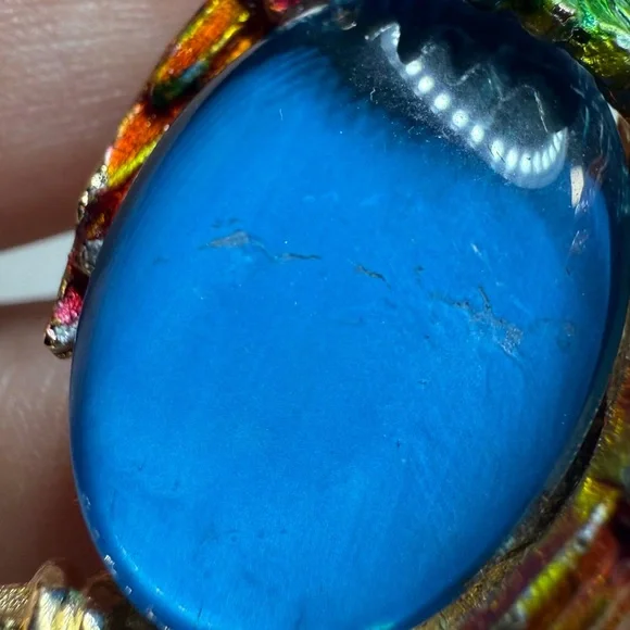 Vintage Cockatoo Brooch with Blue Gem signed ART - Picture 5 of 11